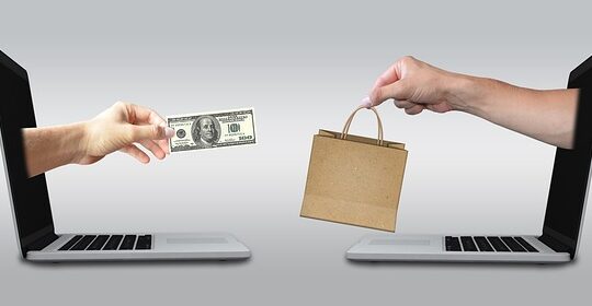 E-commerce a tradycyjny handel